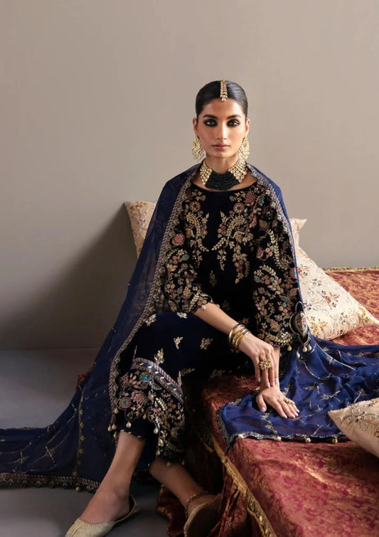 Elegant Embroidered Velvet 3-Piece Suit with Chiffon Dupatta