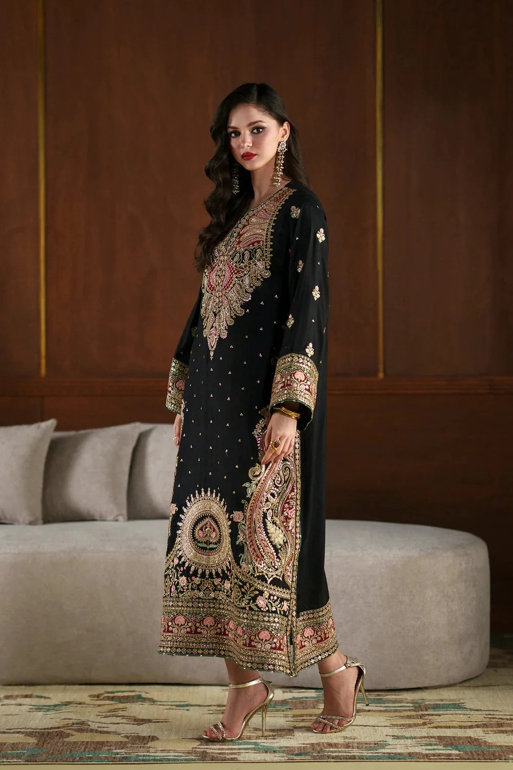 ✨ Black & Gold Kashmiri Majesty – Luxury Embroidered | Ready to Wear