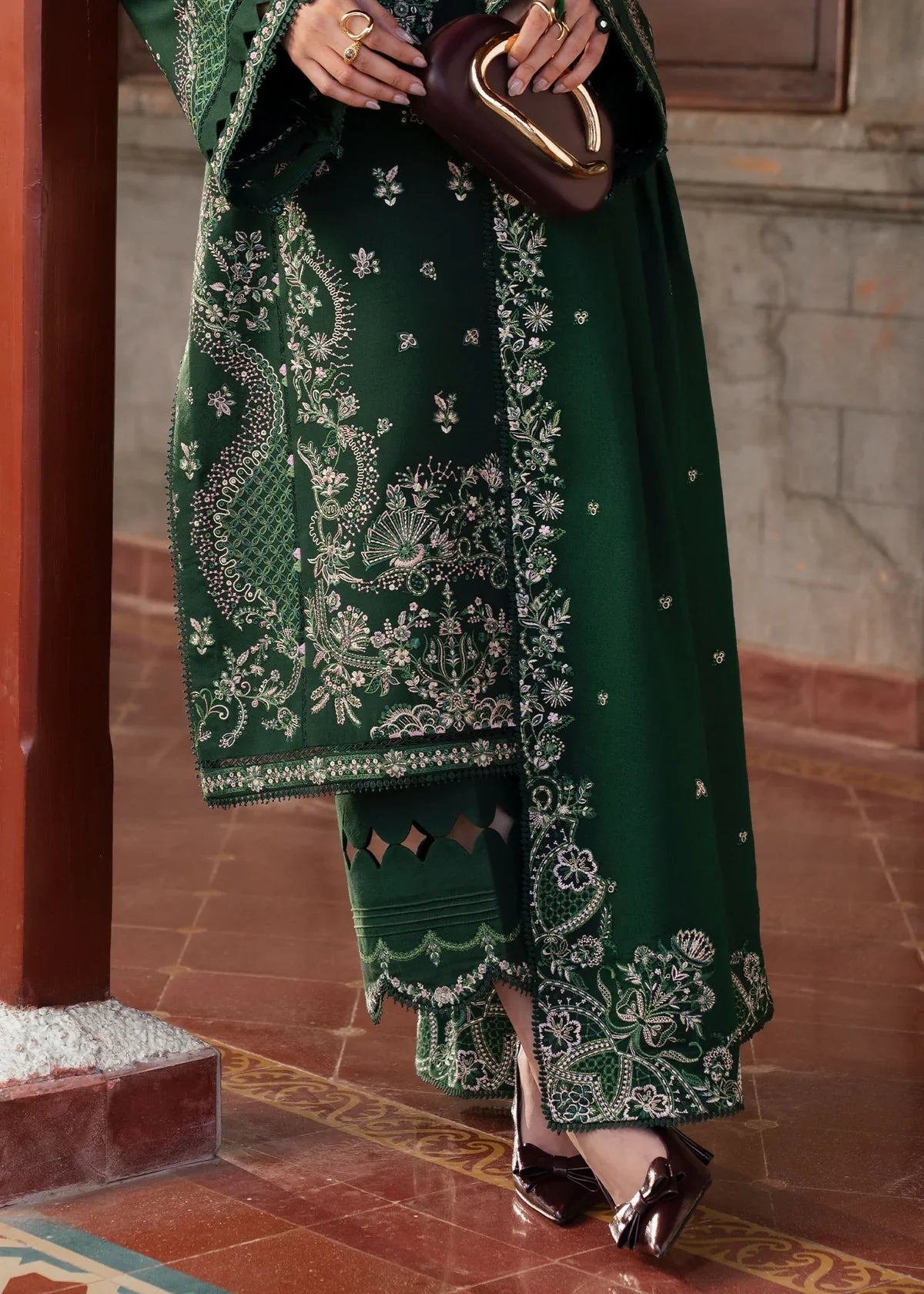 03-Piece Lawn Suit WIth Embroidery | Ready To Wear