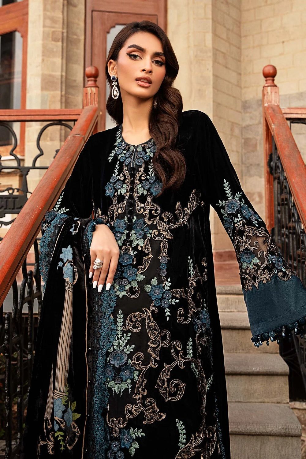 Luxury Heavy Embroidered Velvet 3-Piece Ready-to-Wear Suit